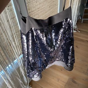 Size small! Bought at a boutique!